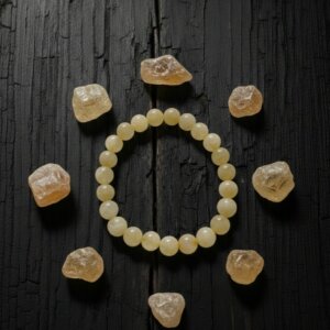 bracelet en pierre naturelle de 8 mm en citrine sur bois brûlé